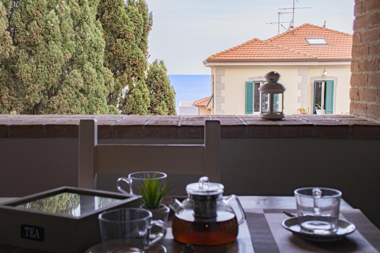 Casa Velia 78Mq A 30 Metri Dal Mare Di San Vincenzo Apartment Exterior photo
