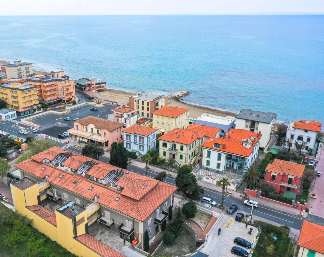 Casa Velia 78Mq A 30 Metri Dal Mare Di San Vincenzo Apartment Exterior photo